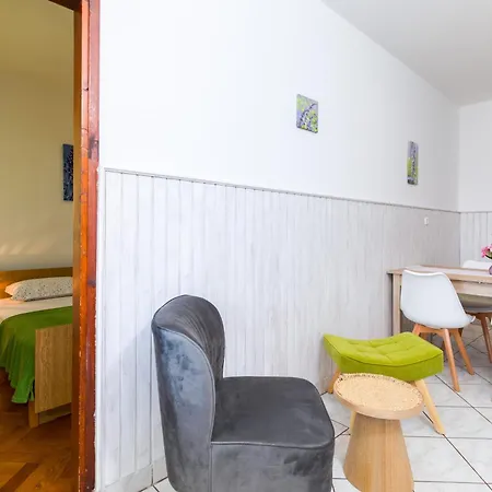 Milka A4 Apartament *