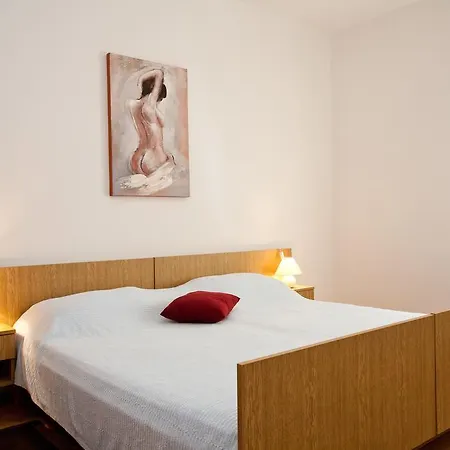 Apartment Milka A4 Krk Town